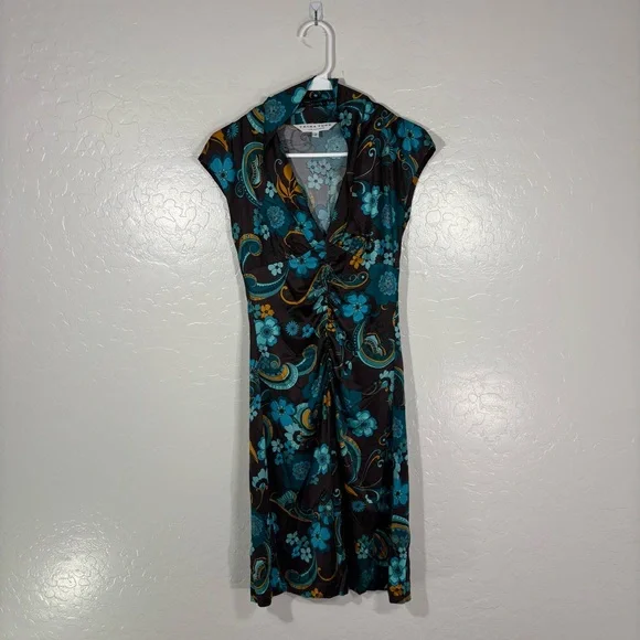 Trina Turk Brown & Blue Floral Dress Cap Sleeve Middle Ruching Viscose Size 2 - Picture 1 of 6